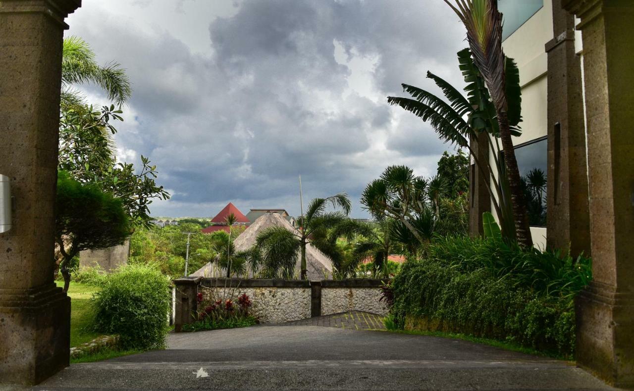 Ungasan Hillstone Uluwatu Villa מראה חיצוני תמונה