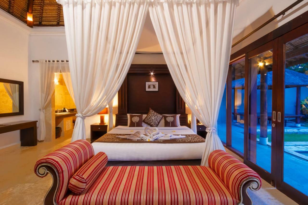 Ungasan Hillstone Uluwatu Villa מראה חיצוני תמונה